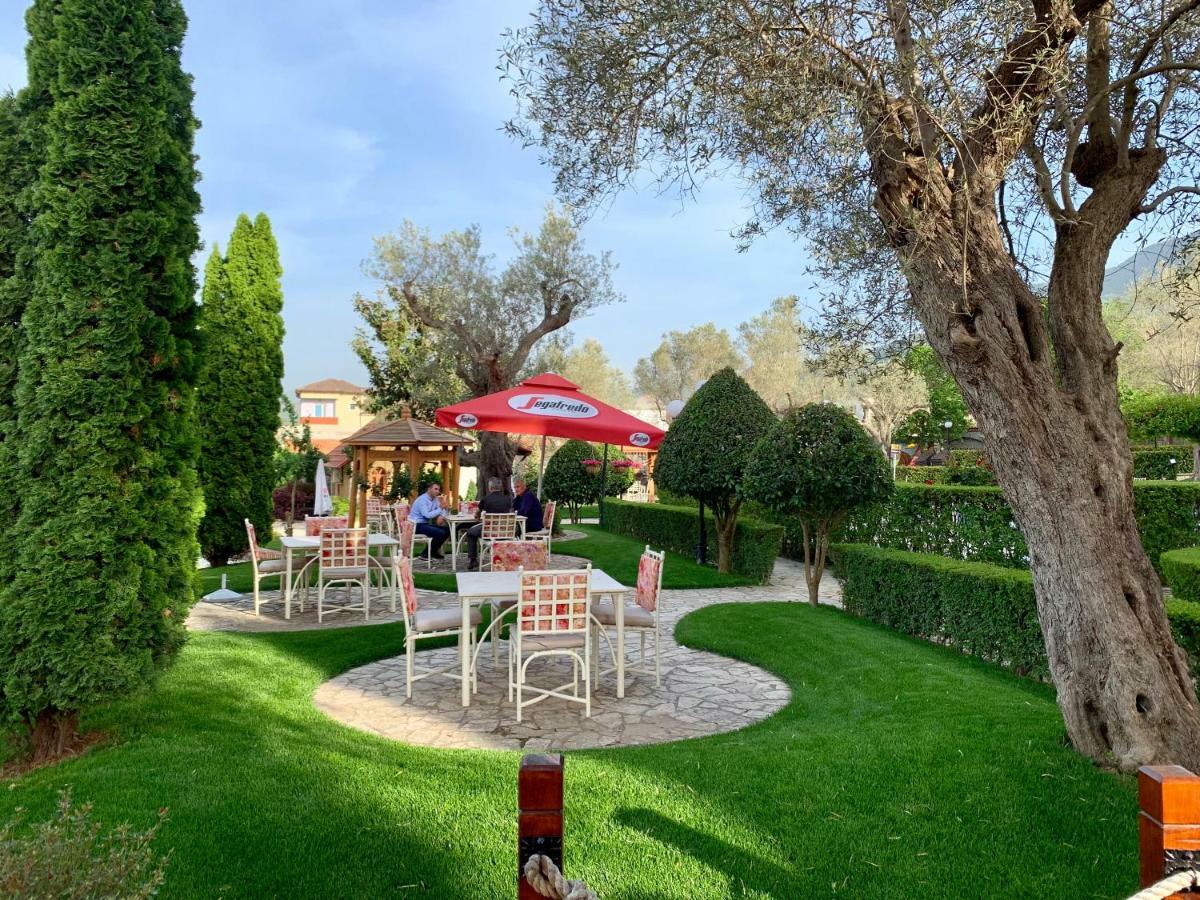 טיראנה Palmanova Resort מראה חיצוני תמונה